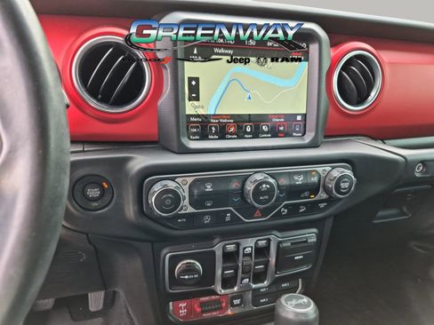 Used 2019 Jeep Wrangler Unlimited Rubicon AWD/4WD image 15