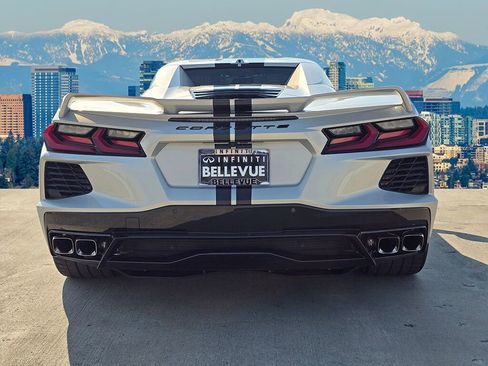 Used 2021 Chevrolet Corvette Stingray Preferred Conv w/ Z51 Performance Package image 4