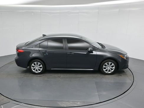 Used 2024 Toyota Corolla LE image 38