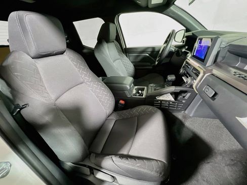Certified 2026 Toyota Tacoma SR5 RWD image 23