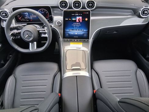 New 2026 Mercedes-Benz GLC 300 image 12