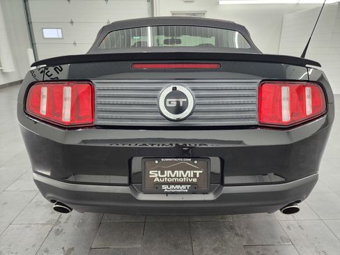Used 2010 Ford Mustang GT image 24
