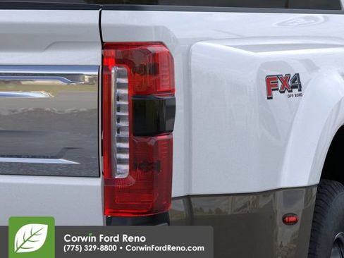 New 2026 Ford F350 4x4 Crew Cab DRW Super Duty image 23