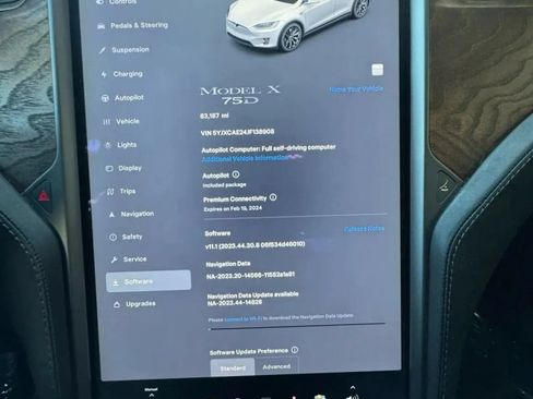 Used 2018 Tesla Model X 75D AWD/4WD image 4