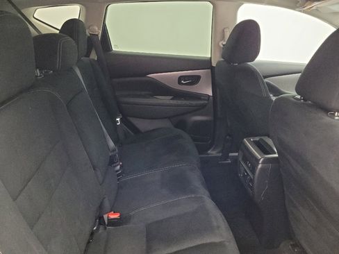 Used 2019 Nissan Murano S image 19