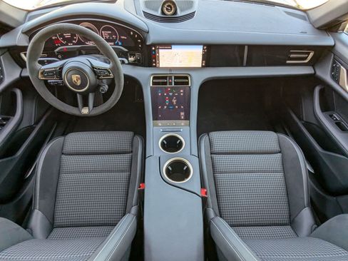 New 2025 Porsche Taycan 4S image 22