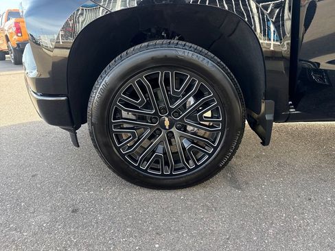 Used 2025 Chevrolet Silverado 1500 RST w/ Convenience Package II image 27