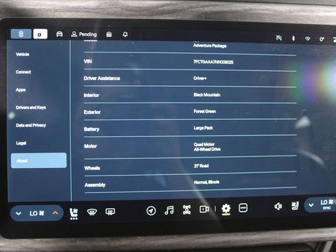 Used 2022 Rivian R1T Adventure AWD/4WD image 20