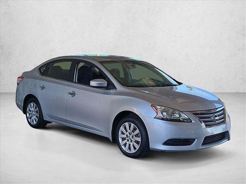 Used 2015 Nissan Sentra S FWD image 3