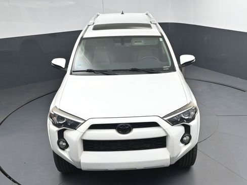 Used 2017 Toyota 4Runner SR5 Premium AWD/4WD image 30