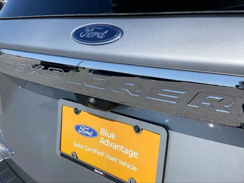 Certified 2023 Ford Explorer Limited image 31