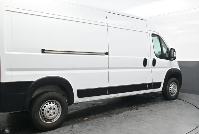 Used 2026 RAM ProMaster 2500 w/ Convenience Group FWD image 8