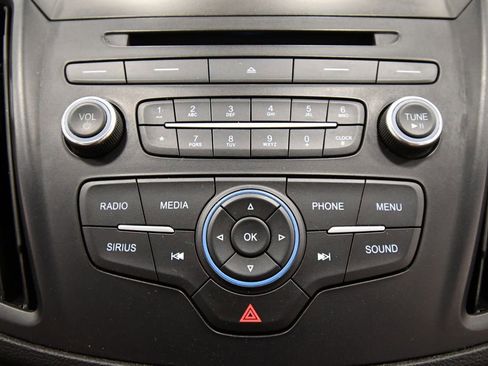 Used 2018 Ford Escape SE AWD/4WD image 24