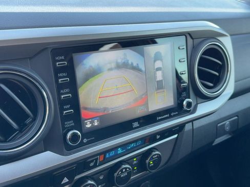 Used 2023 Toyota Tacoma Limited image 25