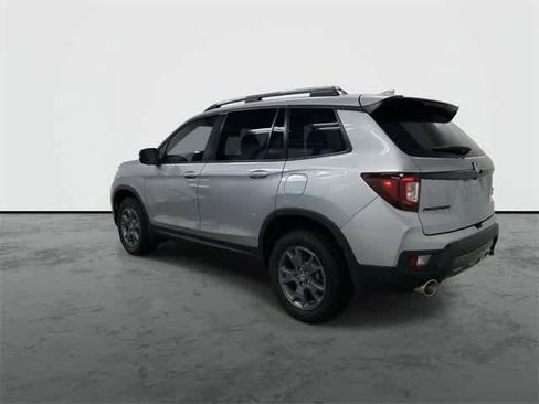 Certified 2025 Honda Passport TrailSport image 9