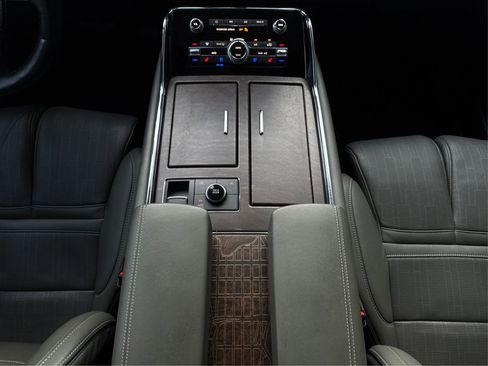 Used 2022 Lincoln Navigator Black Label image 16