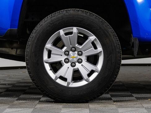 Used 2022 Chevrolet Colorado LT w/ LT Convenience Package image 40