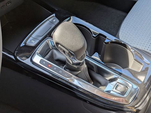 New 2026 Chevrolet Trax LT image 24