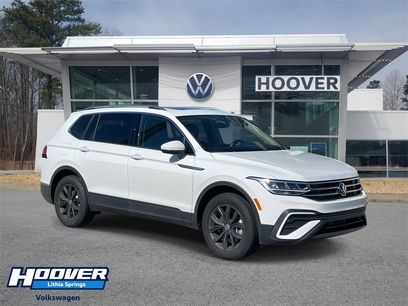 Certified 2024 Volkswagen Tiguan SE w/ Panoramic Sunroof Package