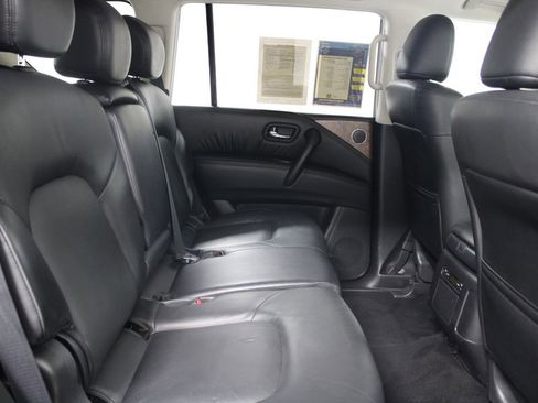 Used 2024 Nissan Armada SL image 33