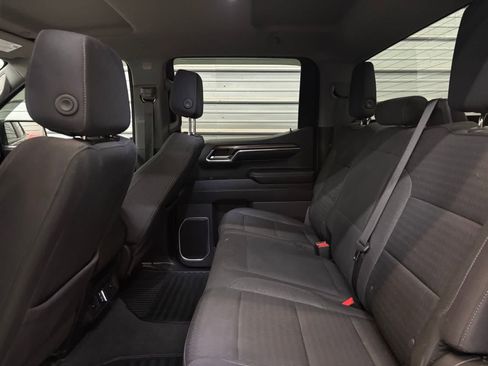 Used 2022 Chevrolet Silverado 1500 RST w/ Z71 Off-Road Package AWD/4WD image 24