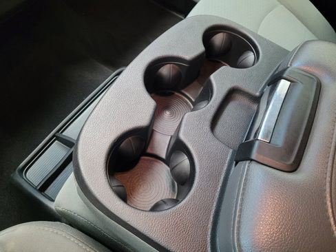 Used 2019 RAM 1500 Classic SLT RWD image 26