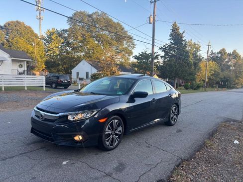 Used 2016 Honda Civic EX-L image 1