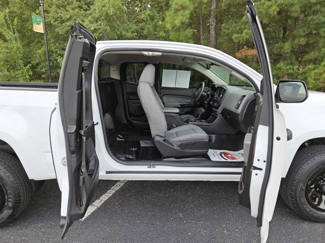 Used 2021 Chevrolet Colorado W/T w/ WT Convenience Package RWD image 28