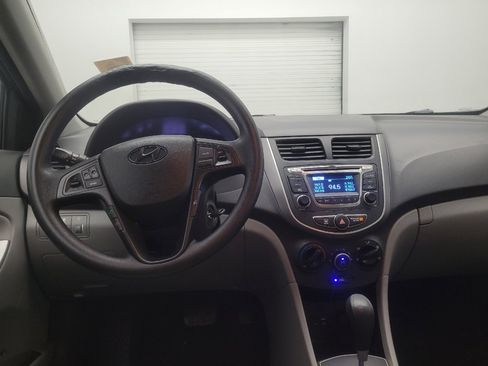 Used 2017 Hyundai Accent Value Edition FWD image 22