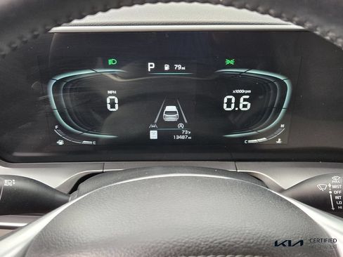 Certified 2024 Kia Telluride S FWD image 25