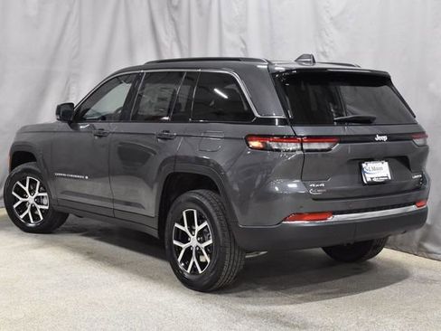 New 2025 Jeep Grand Cherokee Limited w/ Trailer Tow Package image 7