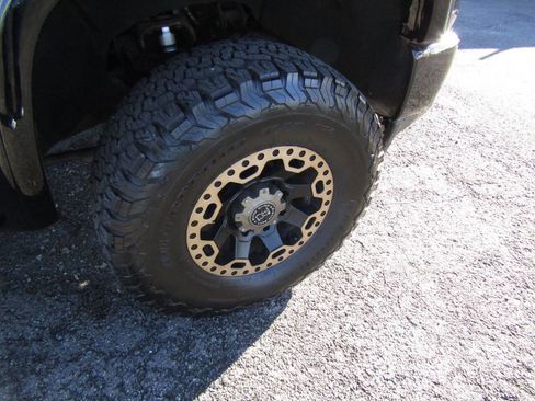 Used 2021 Chevrolet Silverado 2500 Custom w/ Custom Value Package image 44