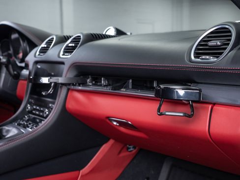 Used 2024 Porsche 718 Cayman S image 81