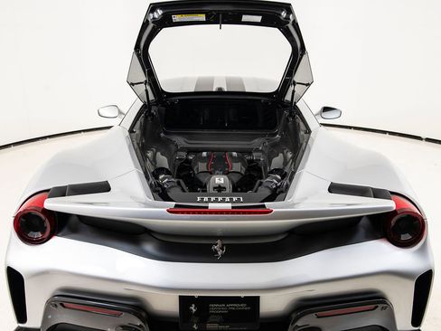 Certified 2019 Ferrari 488 Pista Coupe RWD image 31