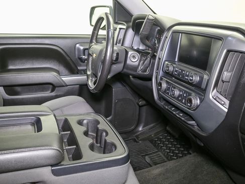 Used 2017 Chevrolet Silverado 1500 LT w/ All Star Edition image 19