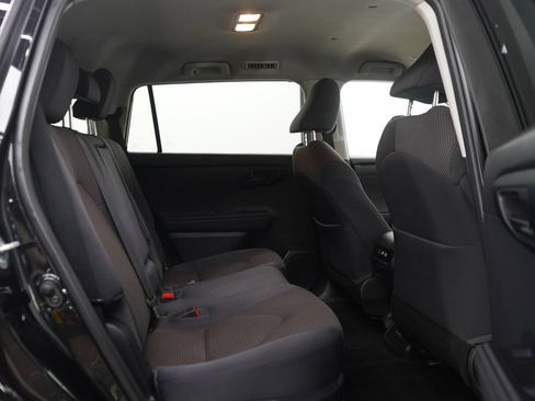 Used 2023 Toyota Highlander L AWD/4WD image 13