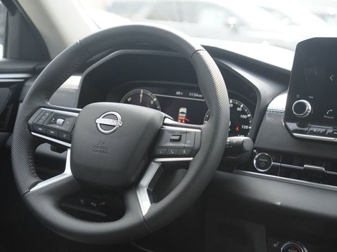 New 2026 Nissan Rogue SL AWD/4WD image 22