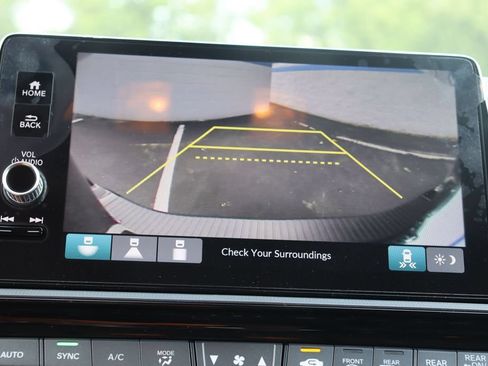Used 2026 Honda Odyssey EX-L image 35