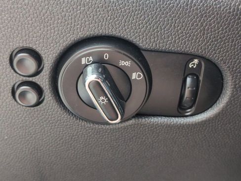 Used 2015 MINI Cooper 2-Door Hardtop FWD image 20