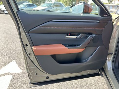 New 2026 MAZDA CX-50 Meridian Edition w/ Weather Package image 7