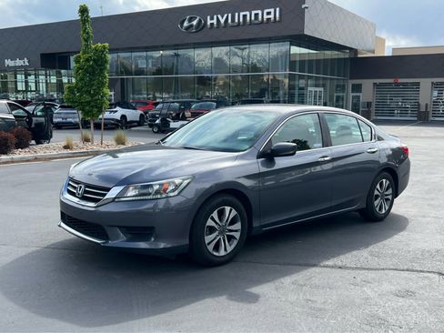 Used 2015 Honda Accord LX image 1