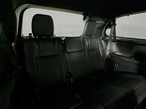 Used 2017 Dodge Grand Caravan GT image 26