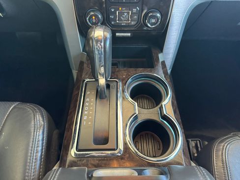 Used 2013 Ford F150 Platinum image 22