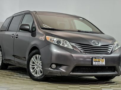 Used 2015 Toyota Sienna XLE