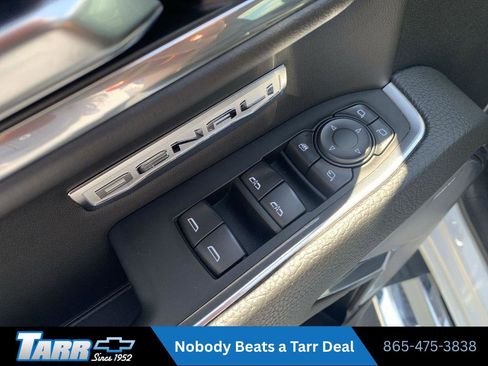Used 2023 GMC Sierra 1500 Denali w/ Technology Package AWD/4WD image 15