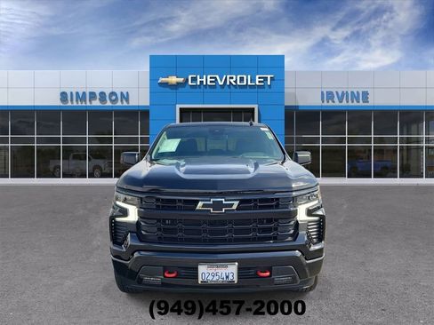 Used 2024 Chevrolet Silverado 1500 RST w/ Redline Edition AWD/4WD image 3