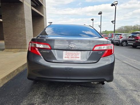 Used 2012 Toyota Camry LE image 7