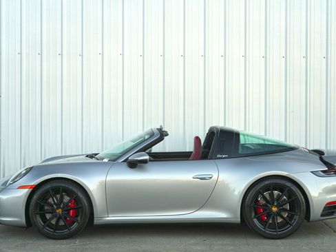 Used 2021 Porsche 911 Targa 4S image 48