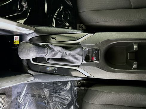 Used 2023 Toyota Corolla Cross LE image 22