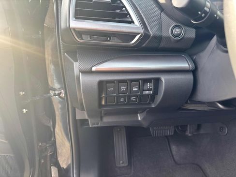 Used 2023 Subaru Forester Premium image 19